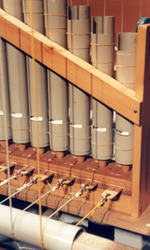 L'orgue de l'AN 1000 : des tirettes manuelles remplacent le clavier